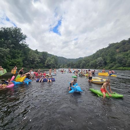 Camping Pittoresque Saint-Parthem Dış mekan fotoğraf
