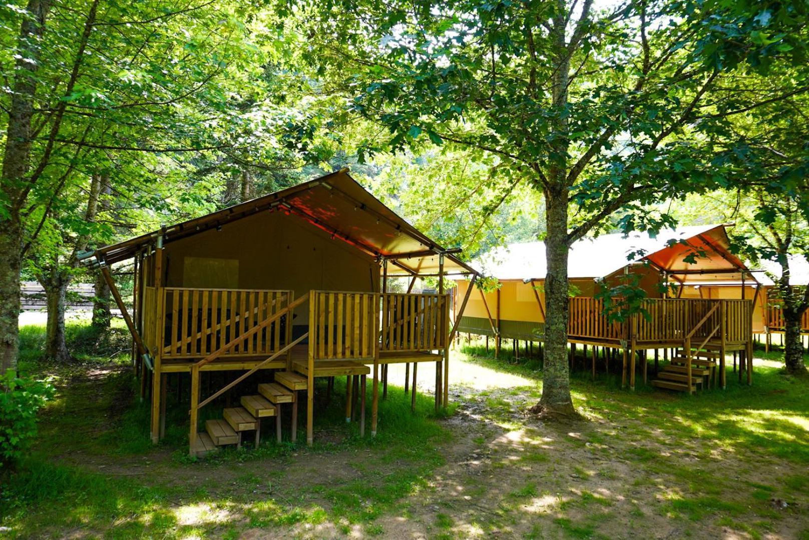 Camping Pittoresque Saint-Parthem Oda fotoğraf