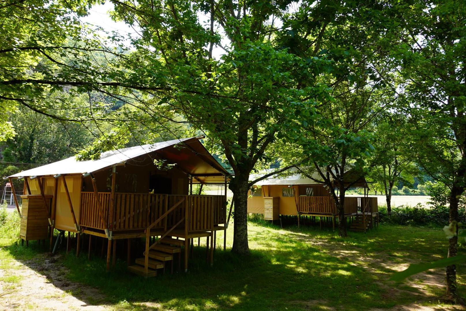 Camping Pittoresque Saint-Parthem Oda fotoğraf