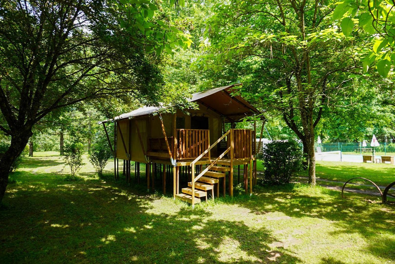 Camping Pittoresque Saint-Parthem Oda fotoğraf