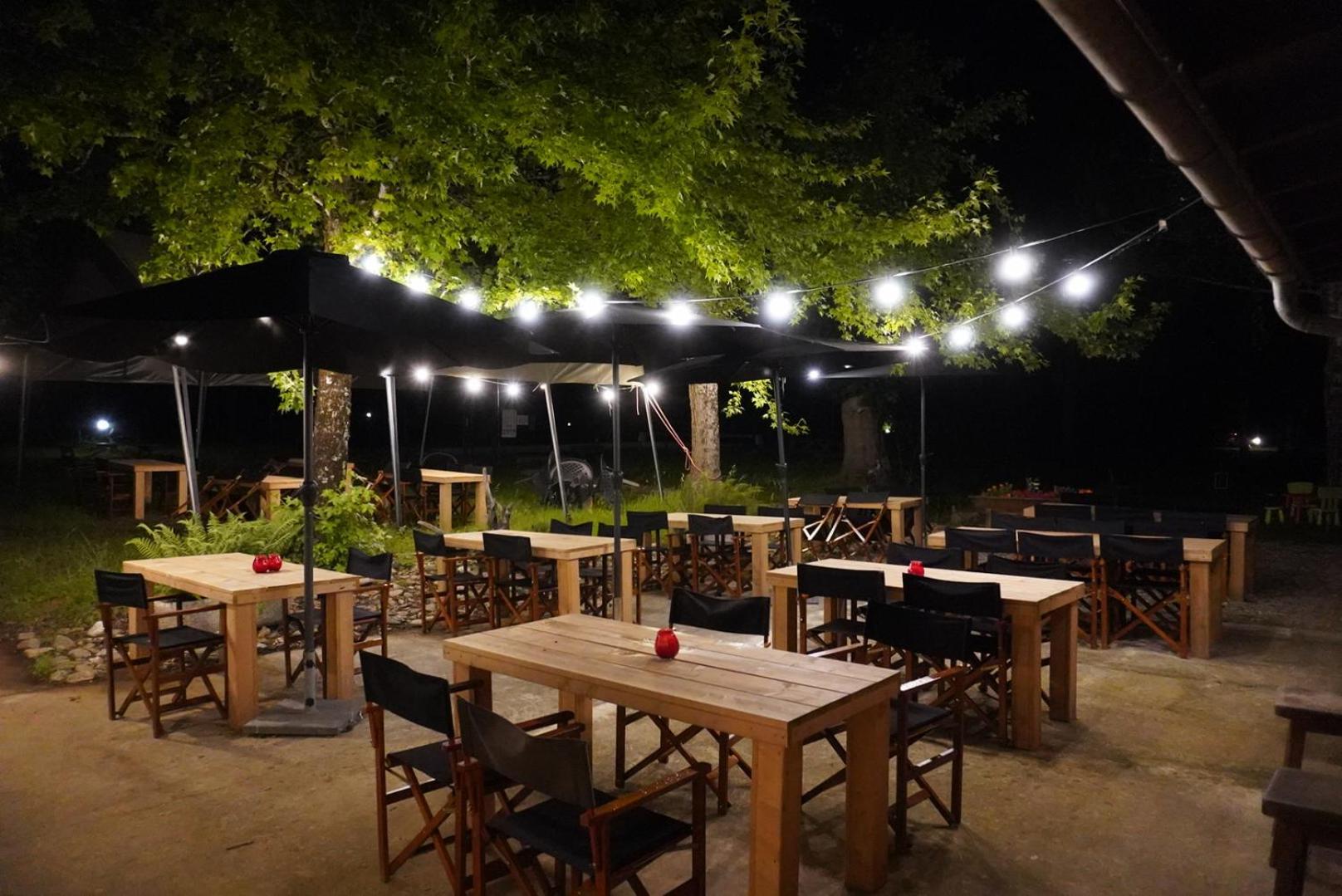 Camping Pittoresque Saint-Parthem Dış mekan fotoğraf