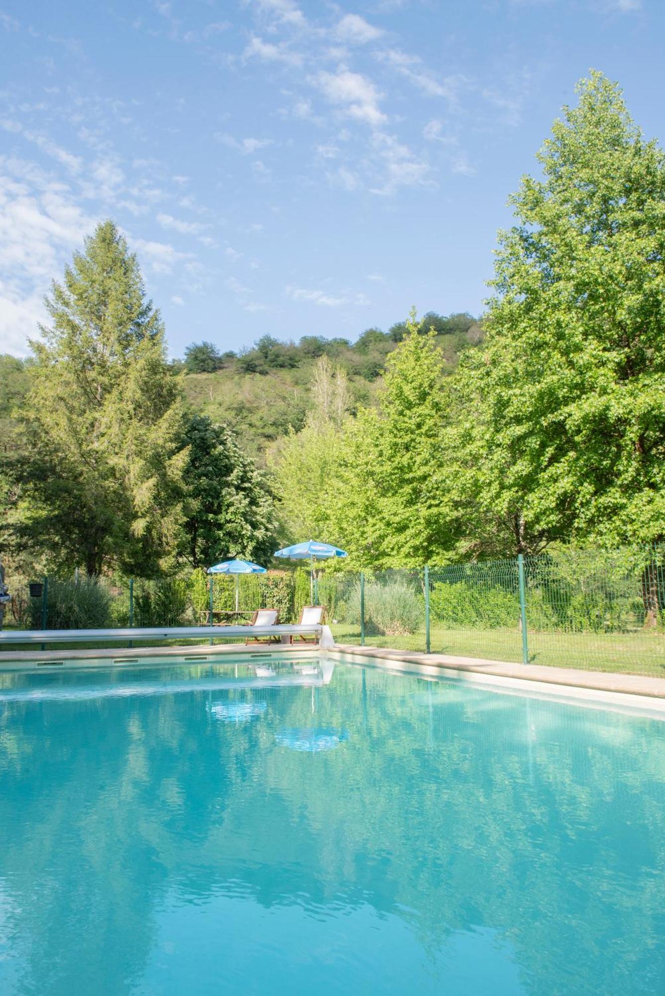 Camping Pittoresque Saint-Parthem Dış mekan fotoğraf