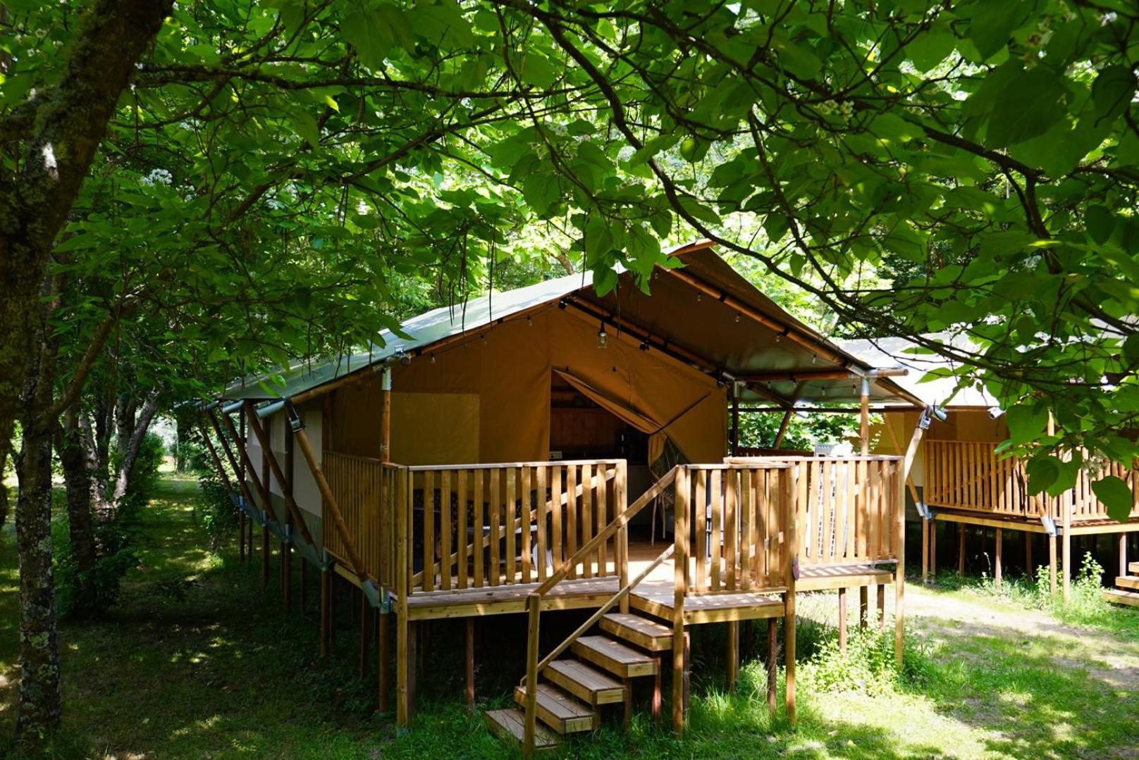 Camping Pittoresque Saint-Parthem Dış mekan fotoğraf